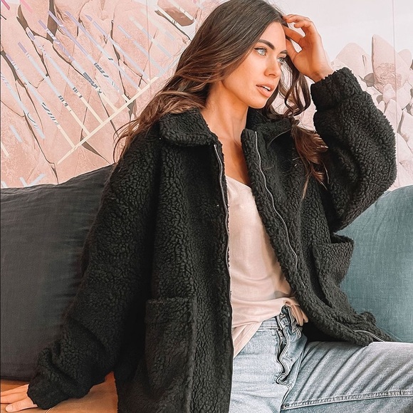 Oversized Teddy Bear Faux Fur Jacket Sweater - Picture 3 of 4